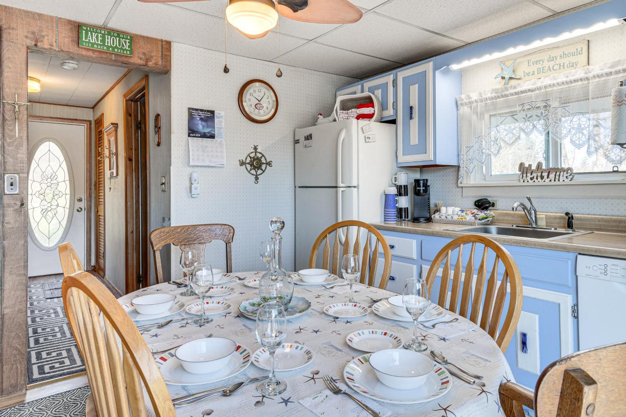 Waterfront Wolcott Vacation Rental With Deck And Views Exterior photo